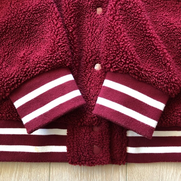 STUSSY Women’s Micah Varsity Bomber Jacket Size Small Wine Red Sherpa Snap - Picture 12 of 15